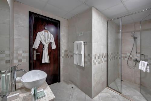 Regency Luxury Suites
