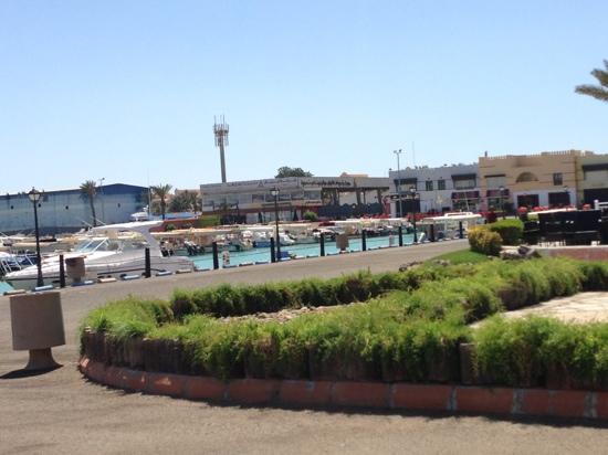 Durrah Beach Resort