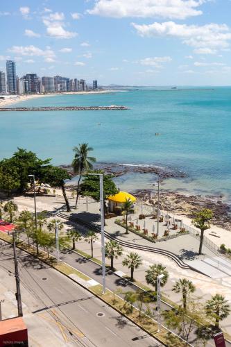 Av. Beira Mar - Flat com Localização Perfeita
