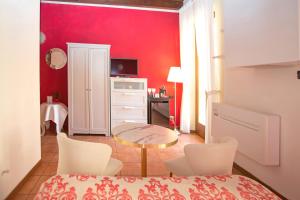 Veronetta House