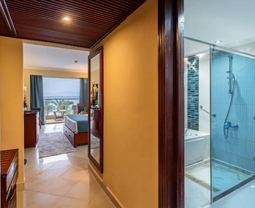 Xperience Sea Breeze Resort